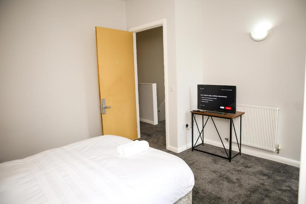 TV a/nebo společenská místnost v ubytování Crystal Home