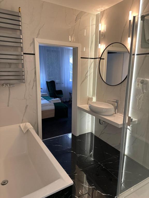Diament i Brylant - Deluxe Double Room