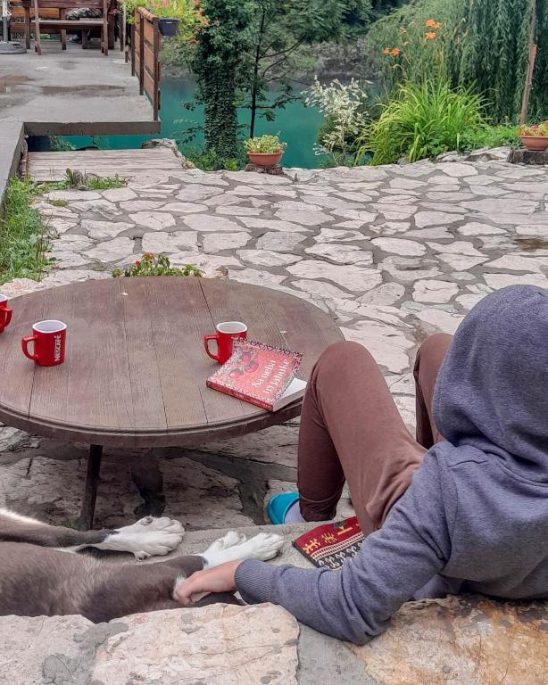 Fotografie z fotogalerie ubytování Rafting Camp Encijan v destinaci Foča