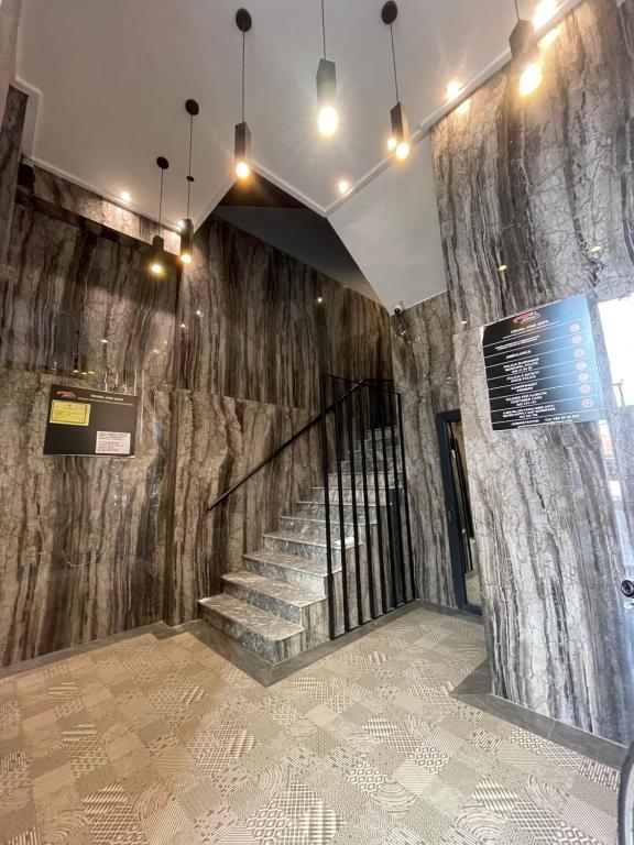 Eri Apartment - Imazhi 5