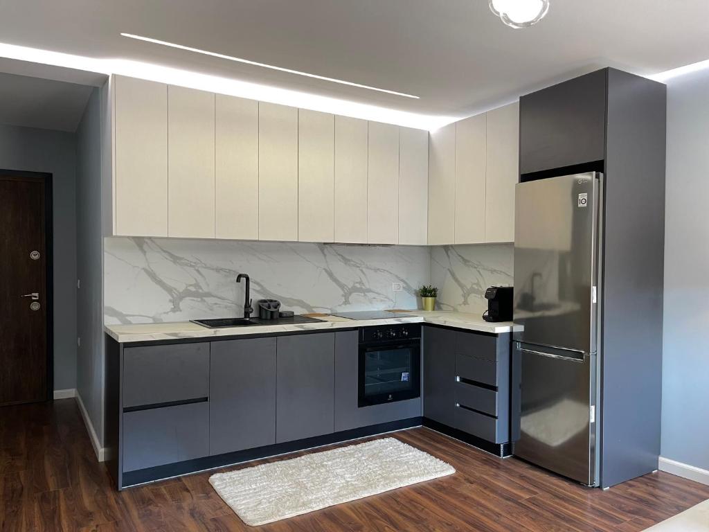 Eri Apartment - Imazhi 4