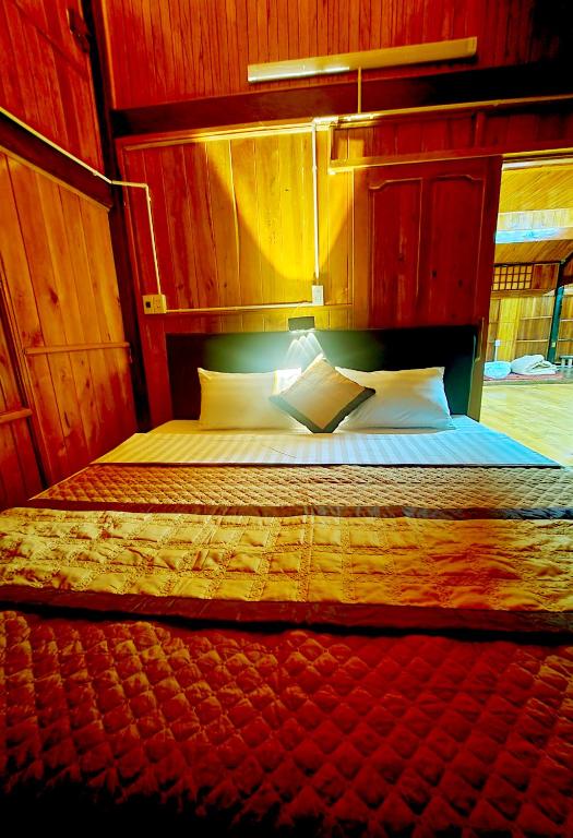 RAPIDS ECO RETREAT - Large Double Room