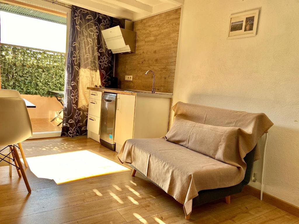 Kuchyňa alebo kuchynka v ubytovaní Apartament CORBATERA CIM apartaments
