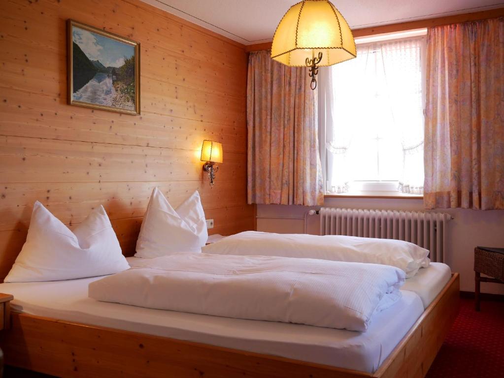 Postel nebo postele na pokoji v ubytování Feriengasthof Löwen