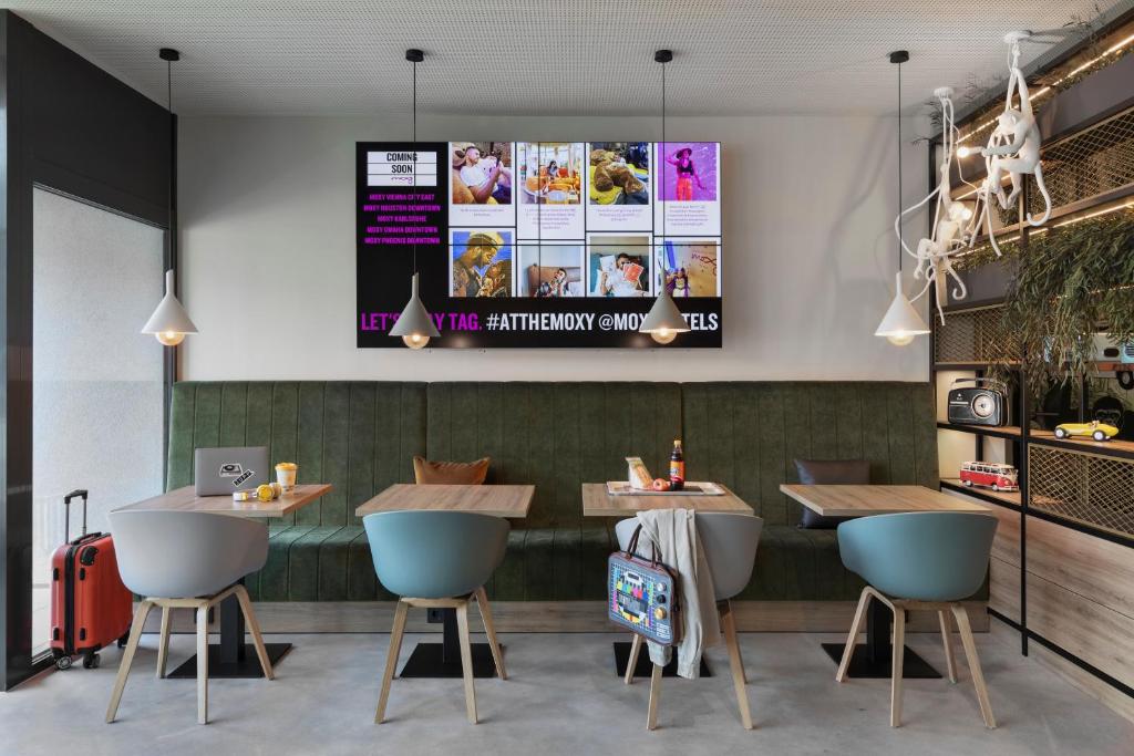 Moxy Vienna City East - Resim 9