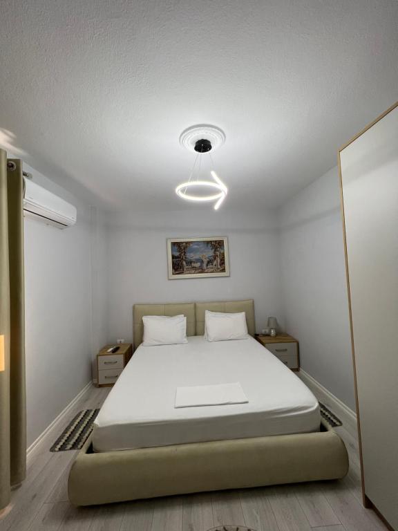 Sweet Dreams Apartment Sari - Image 9