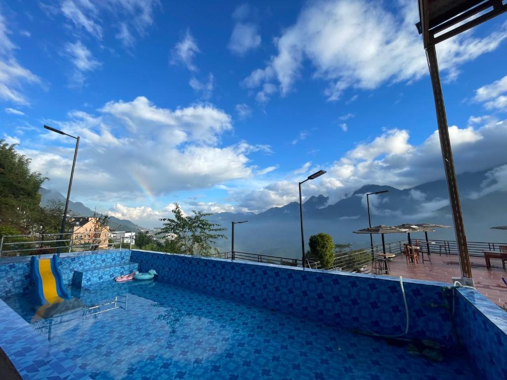 Bazén v ubytování Homestay Thạch Gia Trang Sapa nebo v jeho okolí
