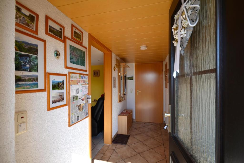 Ferienwohnung Rennsteigblick - Appartamento Con Una Camera Da Letto