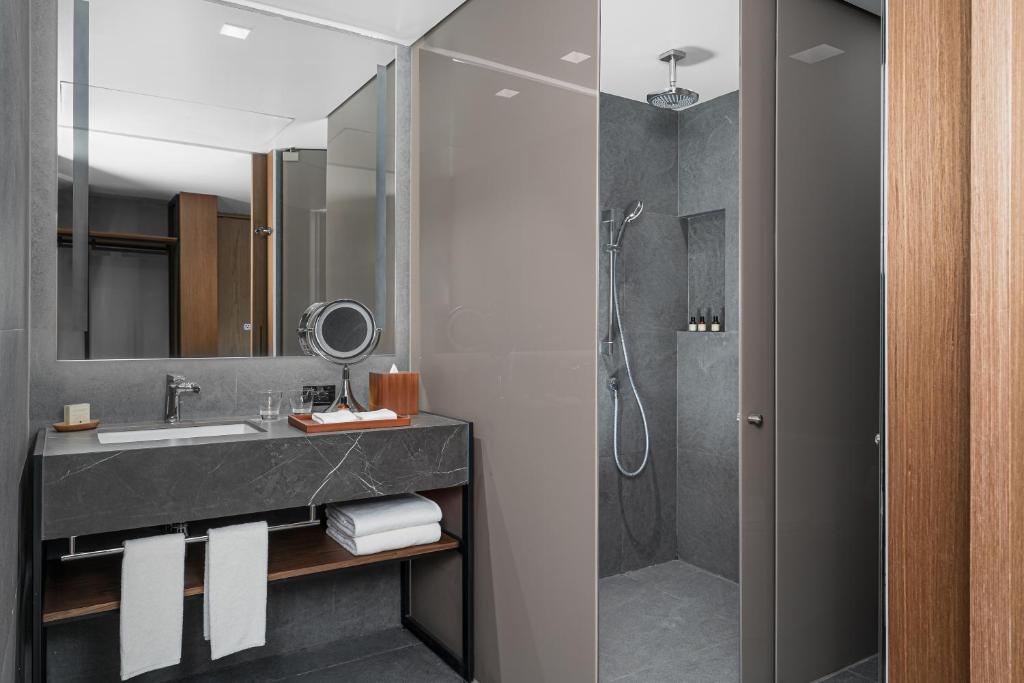 Hyatt Regency Mexico City Insurgentes WTC - Zimmer Mit Kingsize-Bett, Stadtblick Und Terrasse