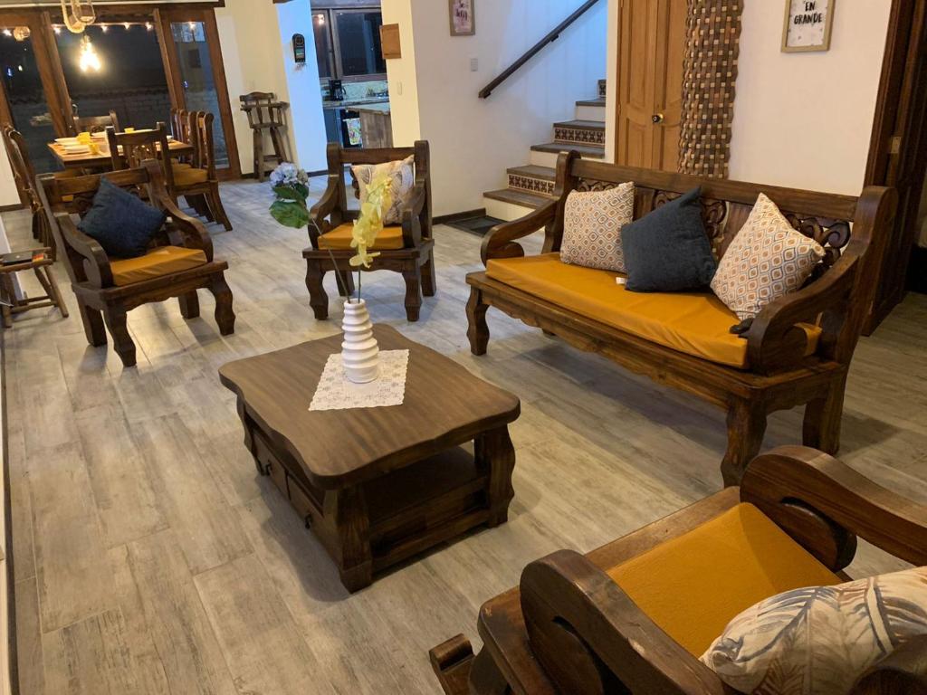 Posezení v ubytování Villa del Carmen