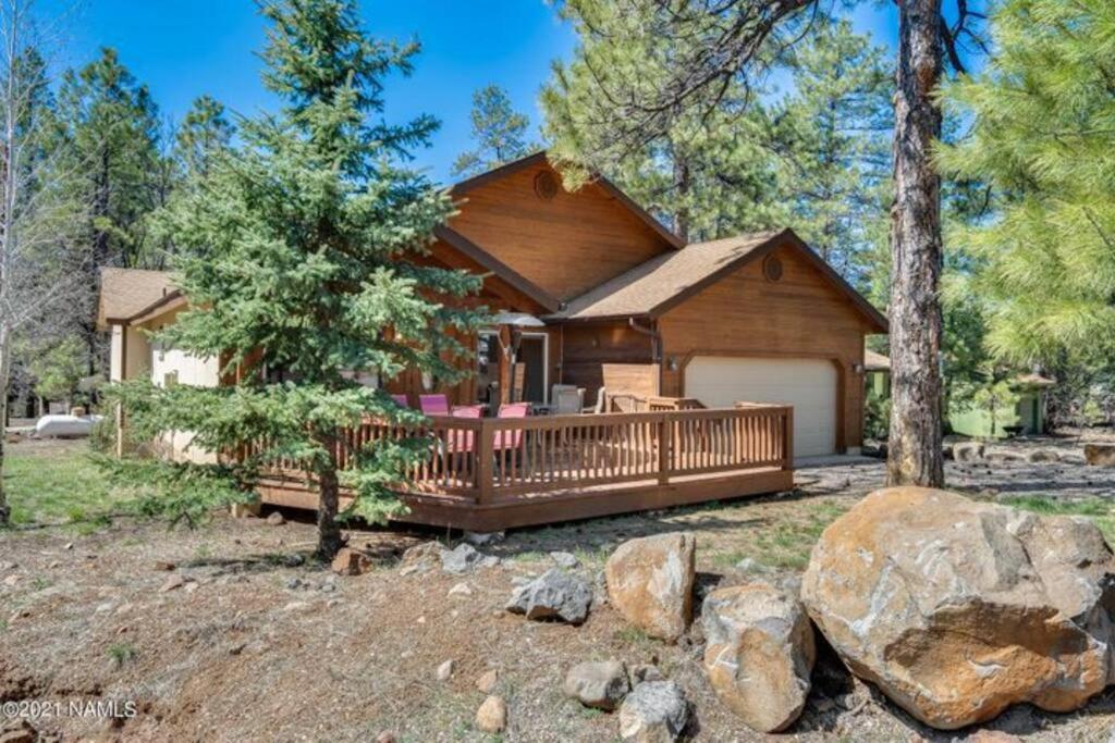 Hillside Lodge, Munds Park (updated prices 2024)