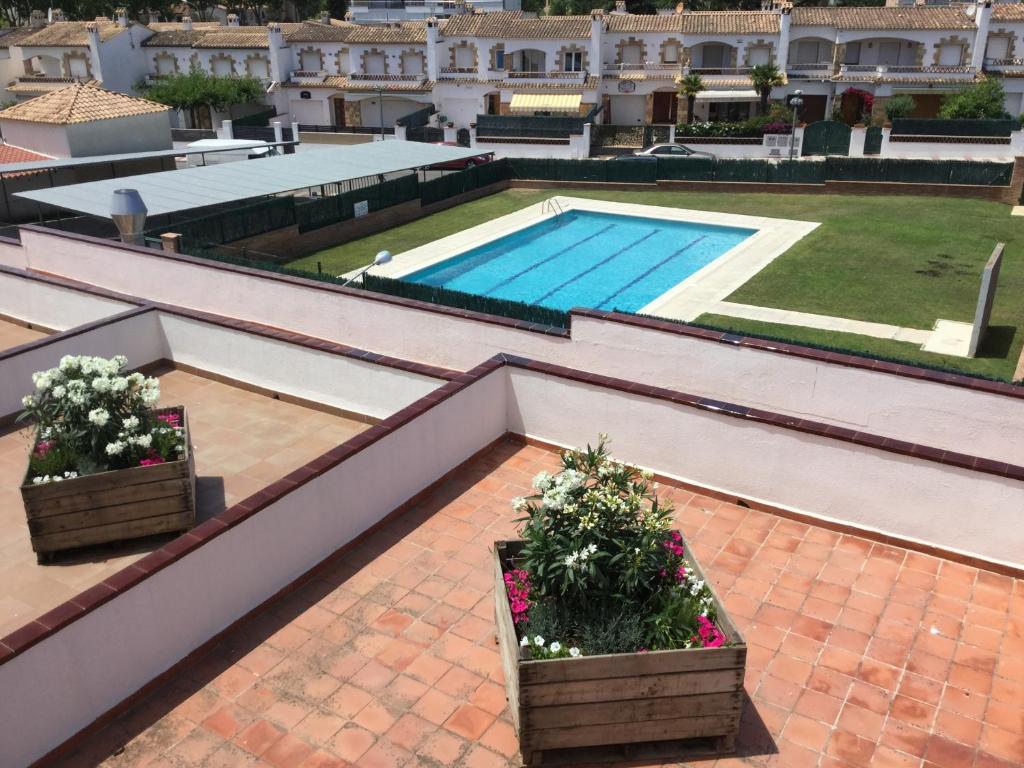 Bazén v ubytování Hotel Platja d'Aro nebo v jeho okolí