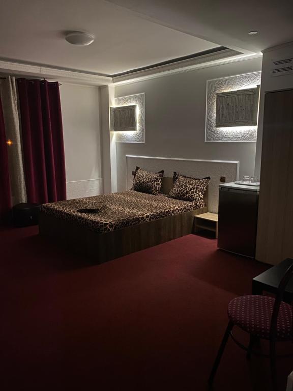 Karra Hotels - Double Room