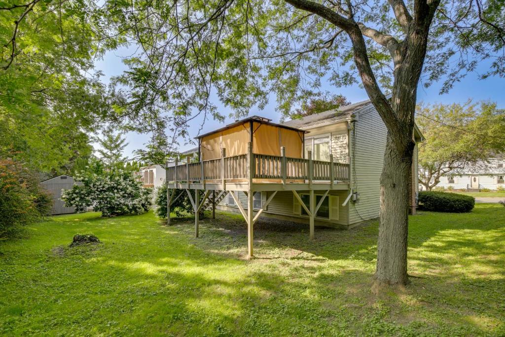 Waterville Home Rental with Private Yard and Deck! - Vakantiehuis