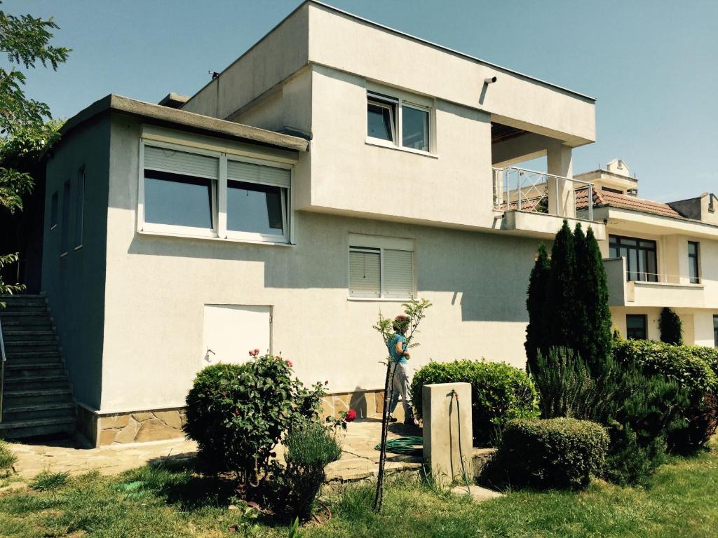 Gallery image of Villa California in Sinemorets