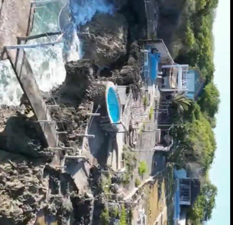 Bazén v ubytování Villas El Bucanero nebo v jeho okolí