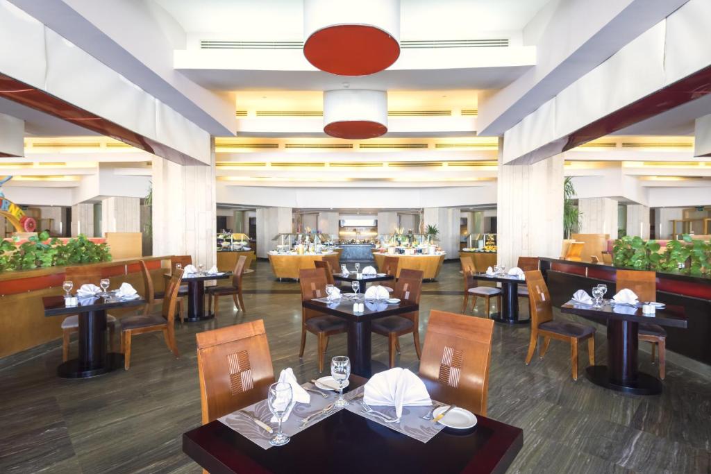 Restaurace v ubytování Barceló Tiran Sharm