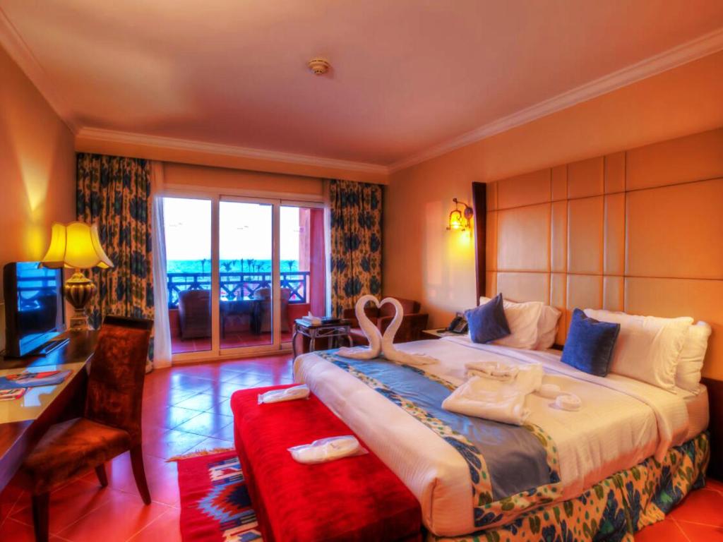 Postel nebo postele na pokoji v ubytování Porto Matrouh Beach Resort