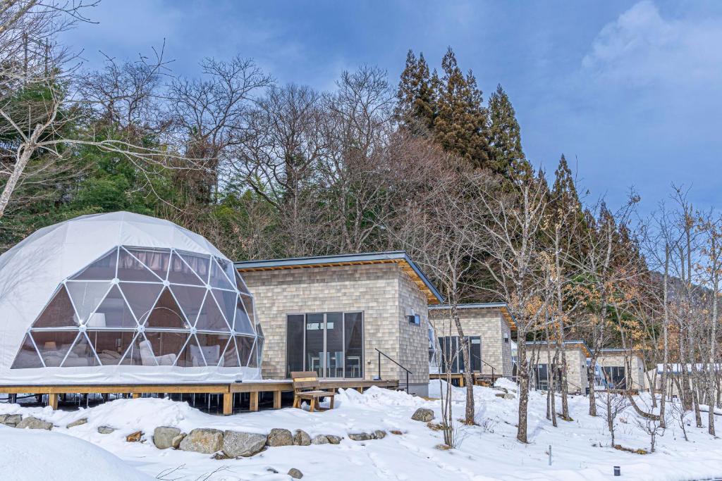 mokki STARDUST GLAMPING v zimě