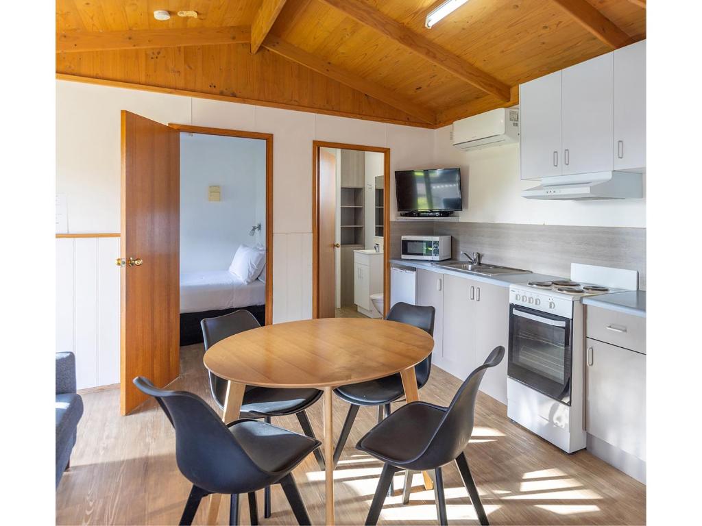 NRMA Port Campbell Holiday Park - Cabina