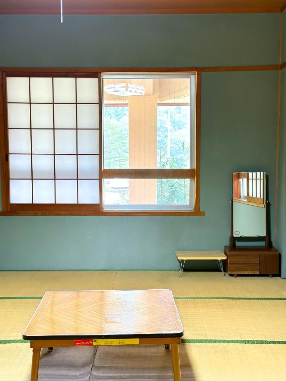 Fotografie z fotogalerie ubytování 森林公園スイス村 ロッジやまの家 v destinaci Kyotango
