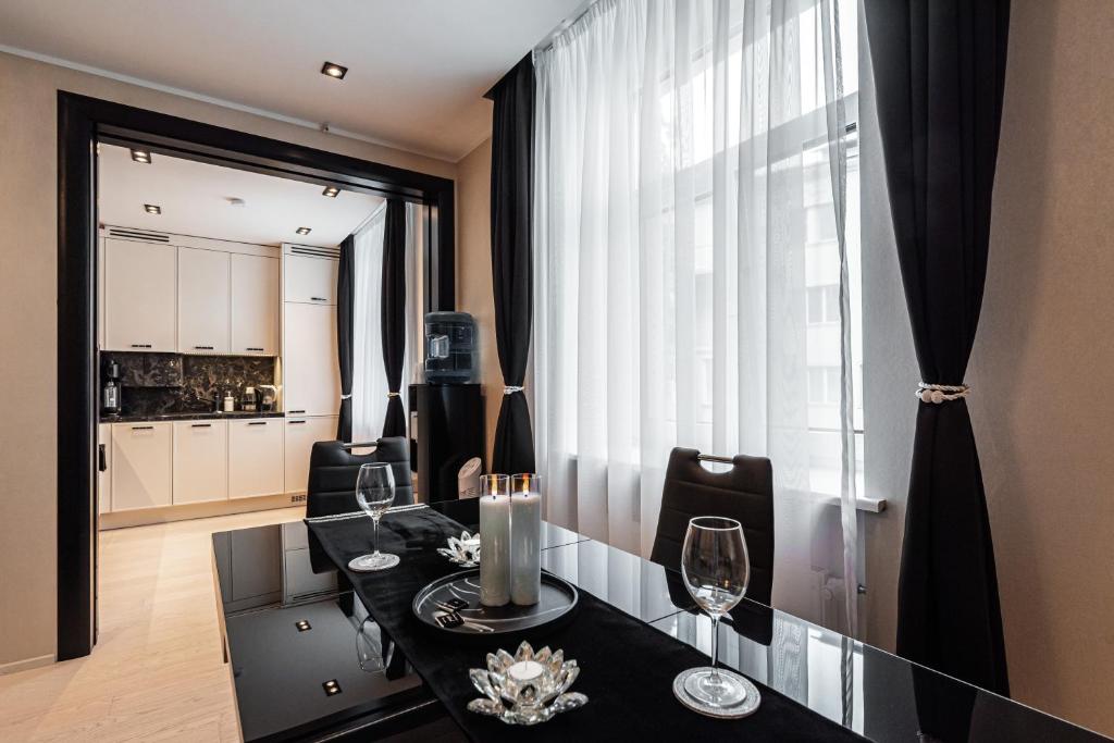 LuxeCityApartment photo