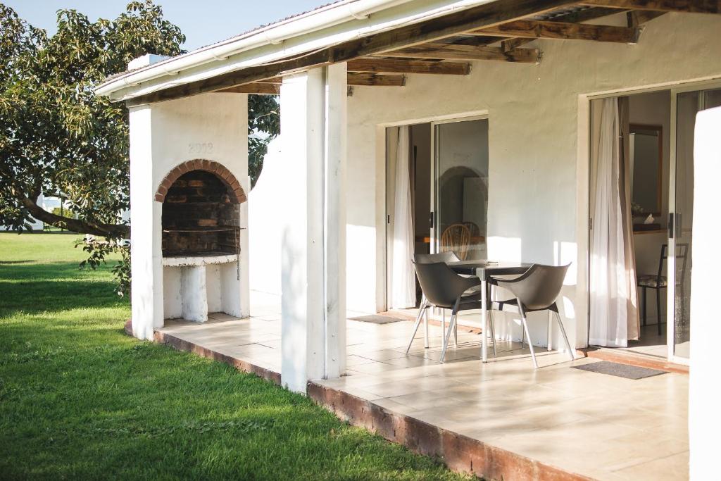 Un jardín fuera de Tsitsikamma Cottages