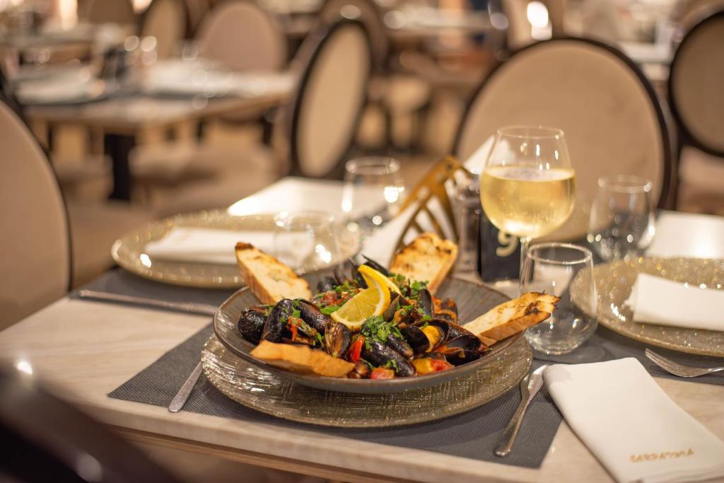 Hotel Carpathia - Resim 22