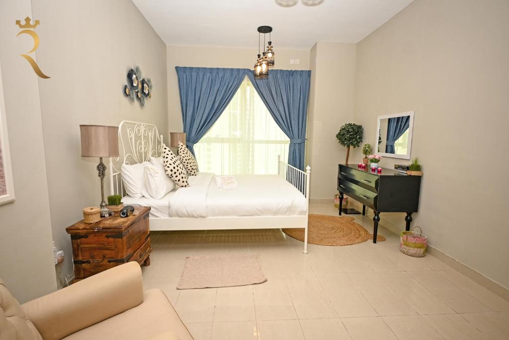 Al Reems Retreat Victorian 1BR Apartment, Abu Dhabi Updated 2023 Prices