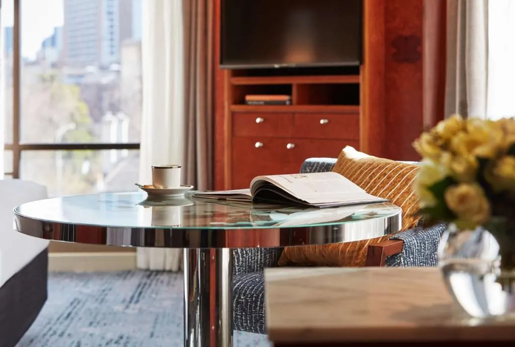 Deluxe King Room with View