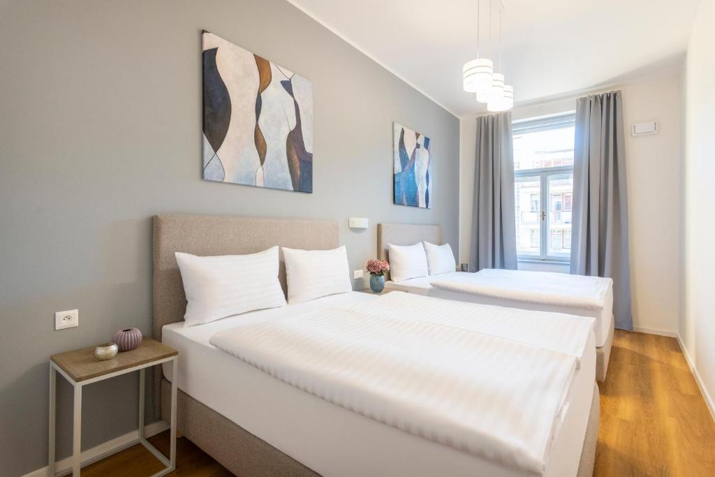 
Deluxe One Bedroom Apartment
