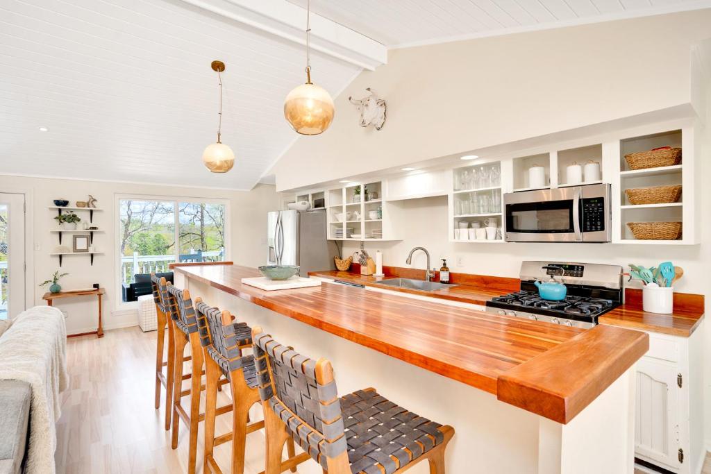 The Ironwood a PMI Scenic City Vacation Rental, SoddyDaisy (updated