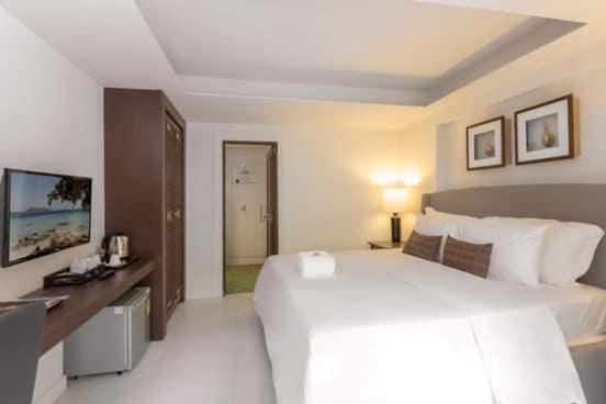 THE TOP PATONG RESORT. - Resim 5