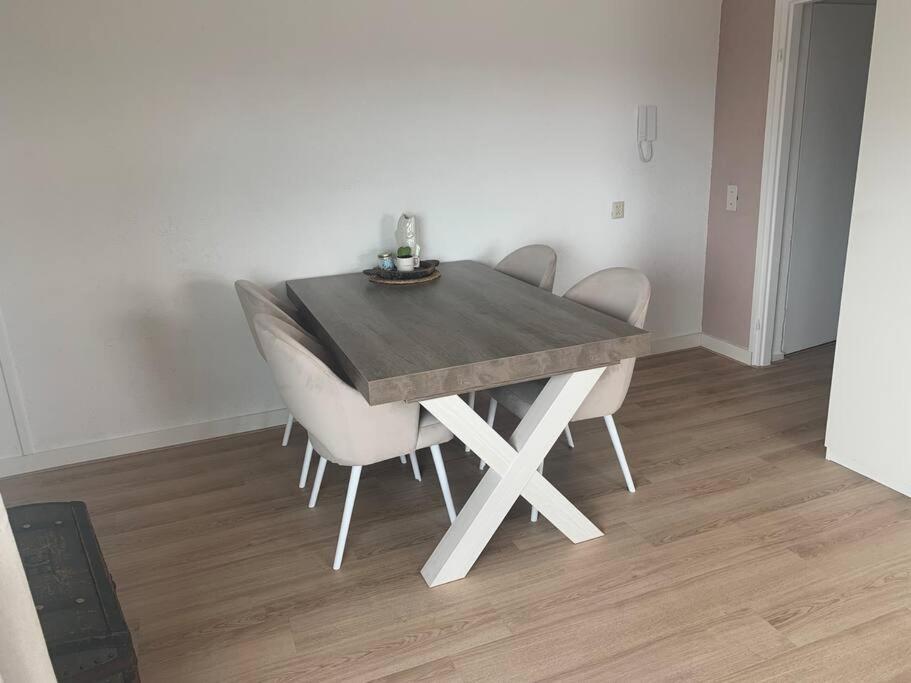 Fotografie z fotogalerie ubytování Appartement aan het strand in Zandvoort aan Zee! v destinaci Zandvoort