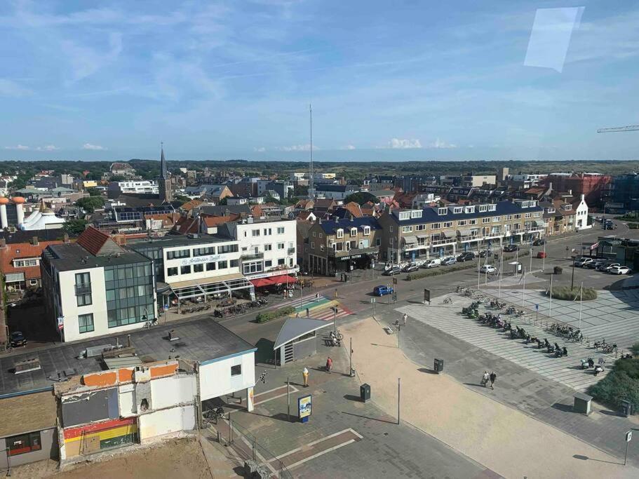 Nespecifikovaný výhled na destinaci Zandvoort nebo výhled na město při pohledu z apartmánu