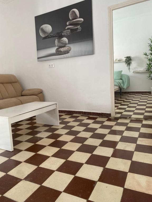 Część wypoczynkowa w obiekcie Apartamentos Arquillo de Rota