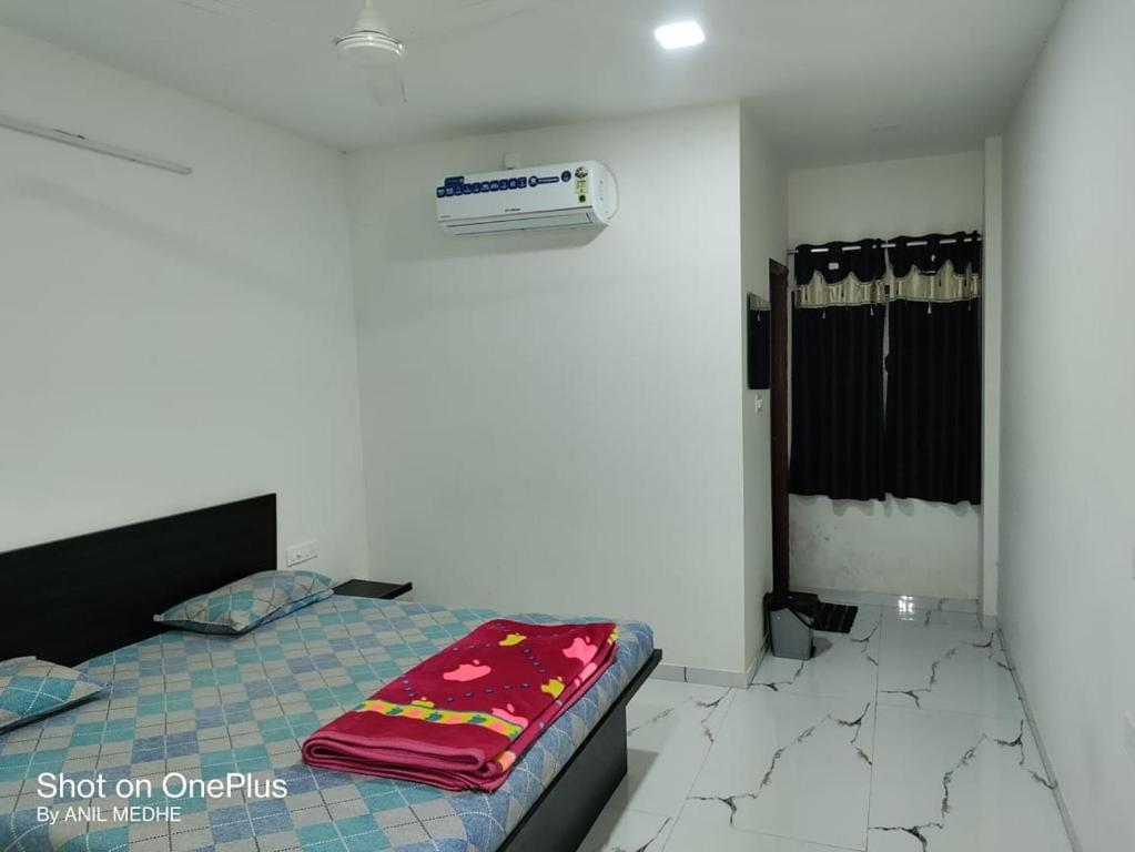 Hotel Anand Pride Restaurant And Lodging - Housity