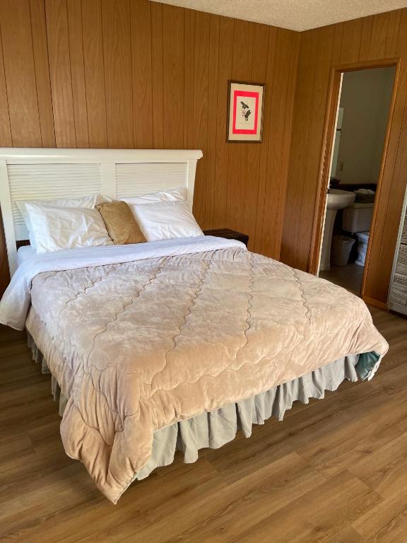 Mountain View Cabins - Double Room