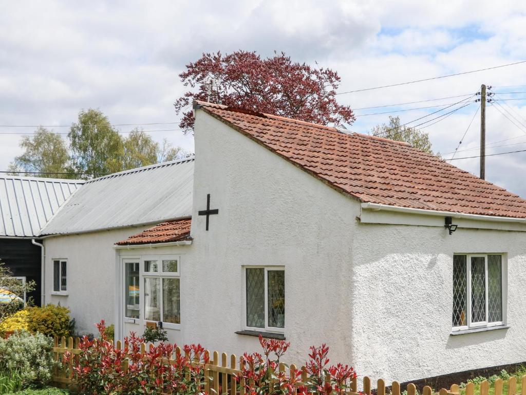 Bramley Cottage, Exeter (updated prices 2024)