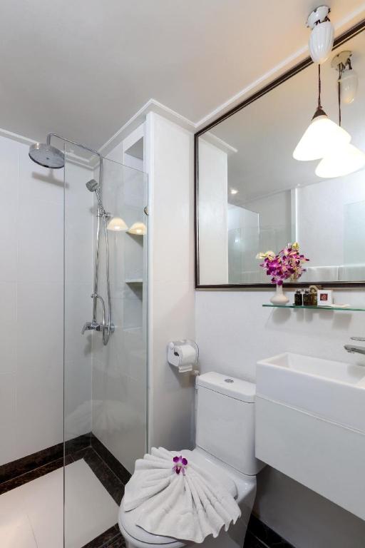 THE TOP PATONG RESORT. - Resim 22