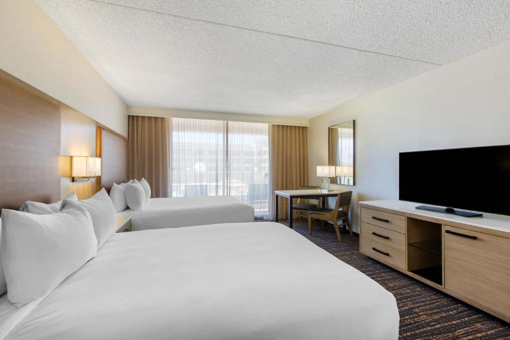 DoubleTree by Hilton Golf Resort Palm Springs - Chambre Queen Avec Deux Lits Queen Et Patio