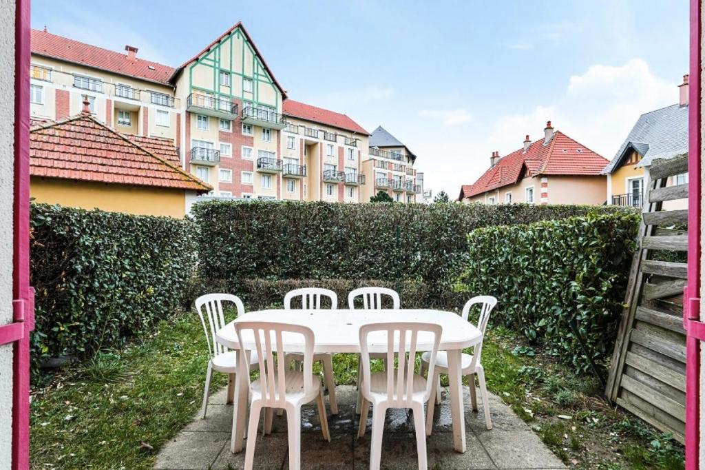 Photo de la galerie de l'établissement Les maisons de Port Guillaume - maeva Home - Maison 3 Pièces 6 Personnes - Confort MAE-4607, à Dives-sur-Mer