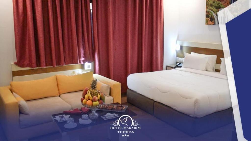 Postel nebo postele na pokoji v ubytování HOTEL MAKARIM TETOUAN