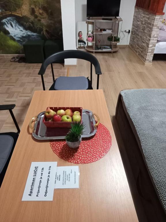 Apartmani Lučić - Studio With Terrace