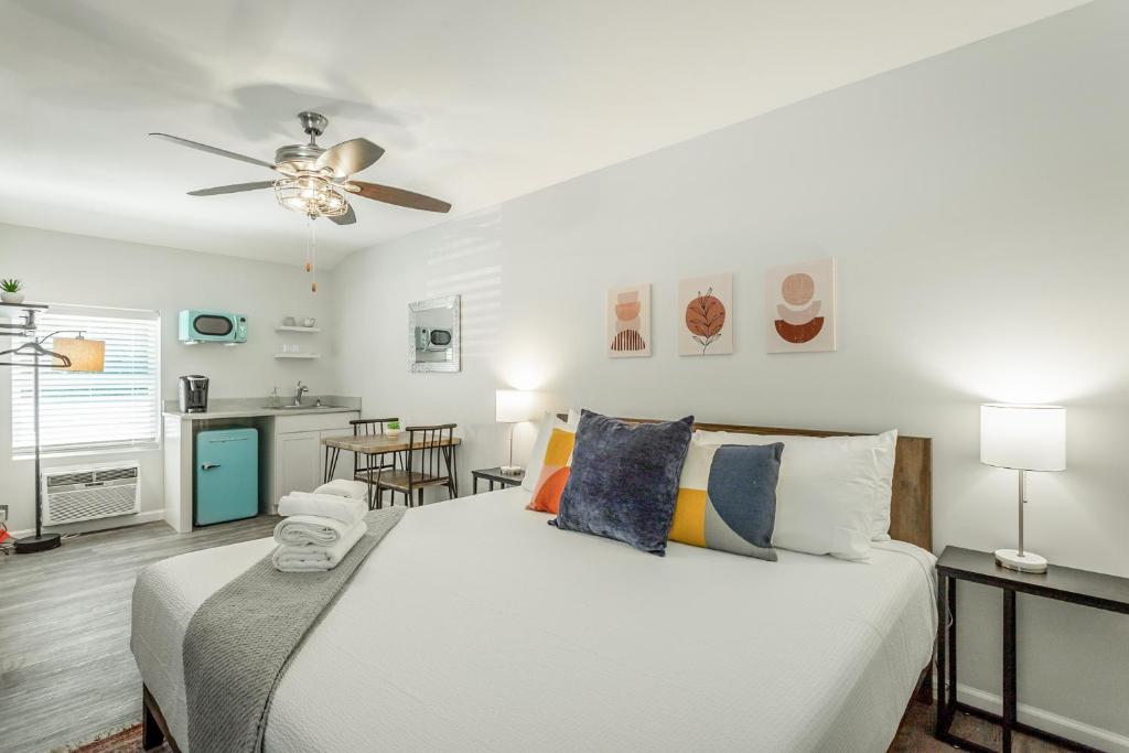 03 The Knoll Room A PMI Scenic City Vacation Rental, Chattanooga