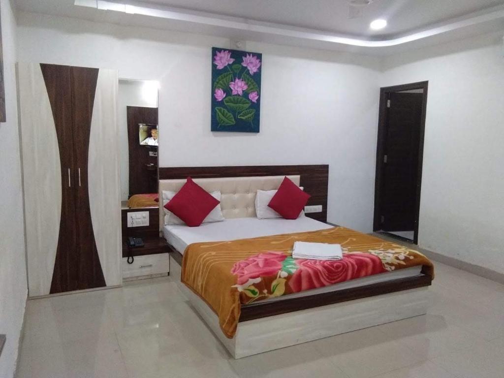 Hotel stay inn JMM, Udaipur (updated prices 2024)