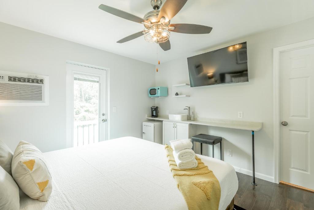 08 The Evans Room A PMI Scenic City Vacation Rental, Chattanooga