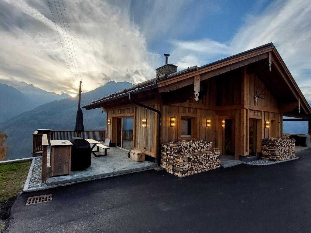 Cozy Chalet In Gro Kirchheim In A Charming Area Gro kirchheim