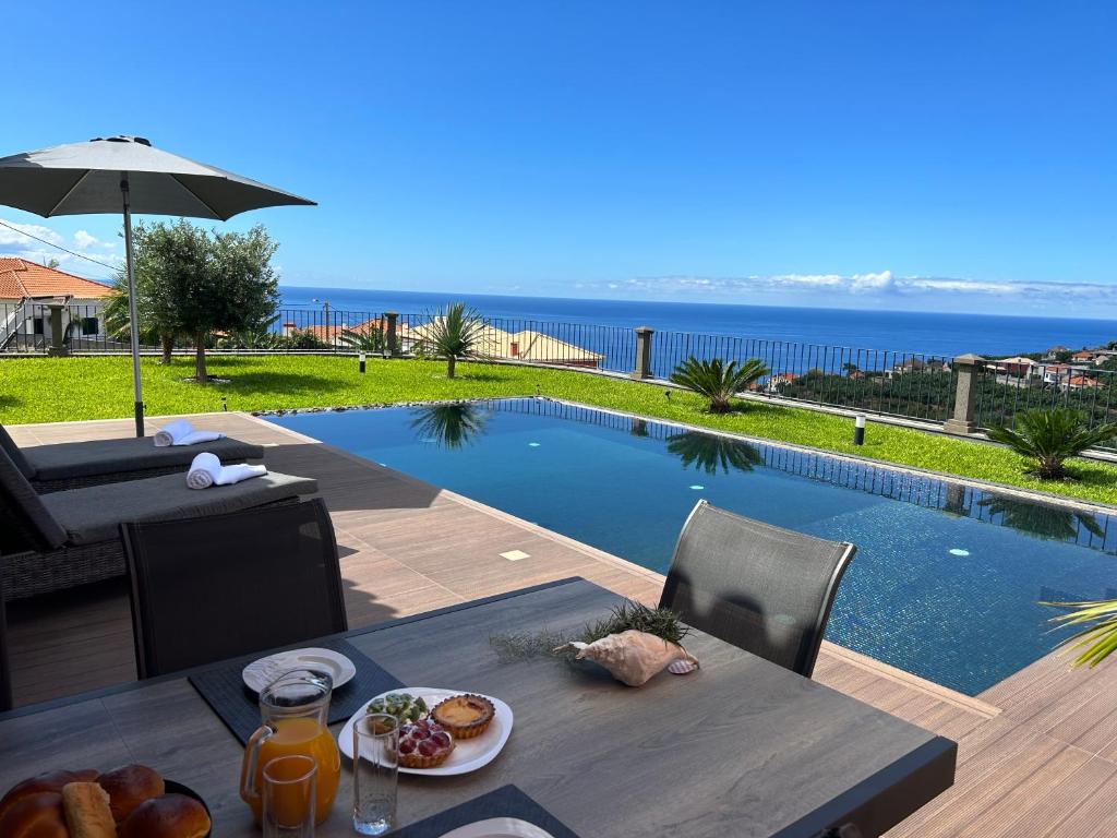 Φαγητό σε αυτή η βίλα ή κάπου εκεί κοντά