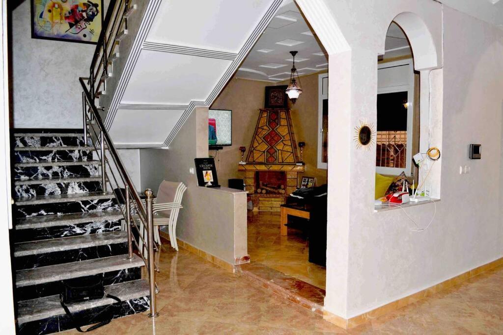 Fotografie z fotogalerie ubytování Villa De Luxe, Piscine Idéalement située à Oujda v destinaci Udžda
